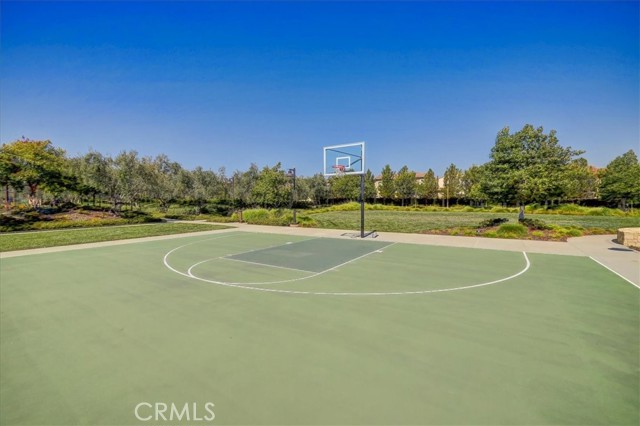 228 Birdseye, Irvine CA: https://media.crmls.org/medias/e4e25db4-e9e8-4791-8153-0fa7f0475ddf.jpg
