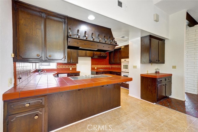 14820 Las Tunas Drive, Hacienda Heights CA: https://media.crmls.org/medias/e4e29308-a57b-4cb5-bf49-6214686e5872.jpg