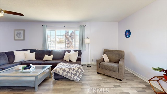 18271 Treleven Avenue, Lake Elsinore CA: https://media.crmls.org/medias/e4e2d3f4-5af0-4abd-9282-e634d9451e32.jpg