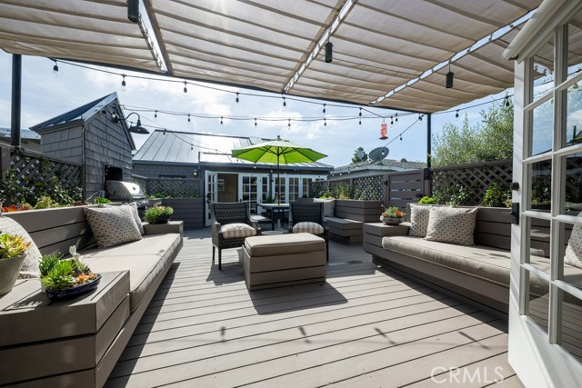 604 Begonia Avenue, Corona del Mar CA: https://media.crmls.org/medias/e4e32bb9-ca7a-4da8-b394-29093502befd.jpg