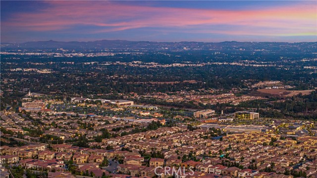 Detail Gallery Image 3 of 46 For 20644 W Deer Grass Ct, Porter Ranch,  CA 91326 - 5 Beds | 5/1 Baths