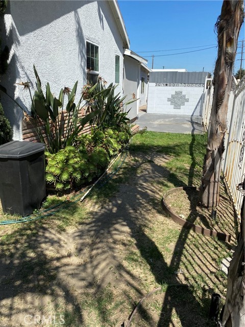Detail Gallery Image 4 of 20 For 13601 Terra Bella St, Arleta,  CA 91331 - 4 Beds | 2 Baths