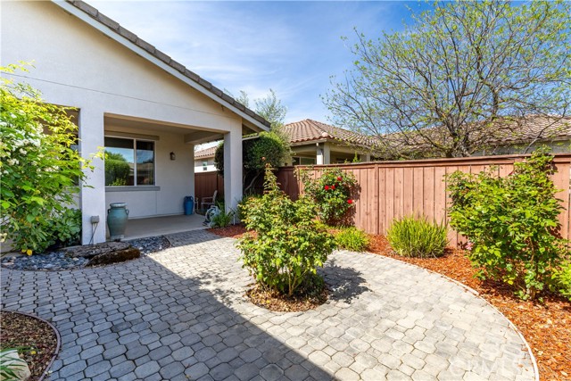 Detail Gallery Image 21 of 34 For 2562 Alameda Dr, Paso Robles,  CA 93446 - 2 Beds | 2 Baths