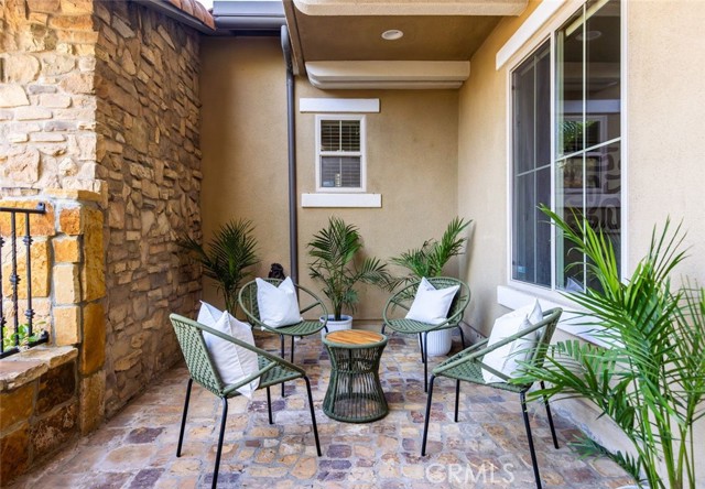 26 Via Fontibre, San Clemente CA: https://media.crmls.org/medias/e4e59f53-67be-41e1-a9ec-63e349ece42c.jpg