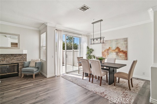 Detail Gallery Image 9 of 33 For 3406 E. Lochleven Ln. #B,  Orange,  CA 92869 - 3 Beds | 2/1 Baths