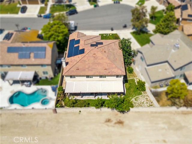 Detail Gallery Image 6 of 72 For 6628 Ruby Giant Ct, Corona,  CA 92880 - 5 Beds | 4/1 Baths