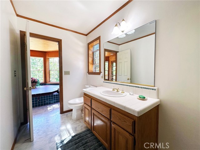 Detail Gallery Image 62 of 72 For 27547 W Shore Rd, Lake Arrowhead,  CA 92352 - 3 Beds | 3/1 Baths