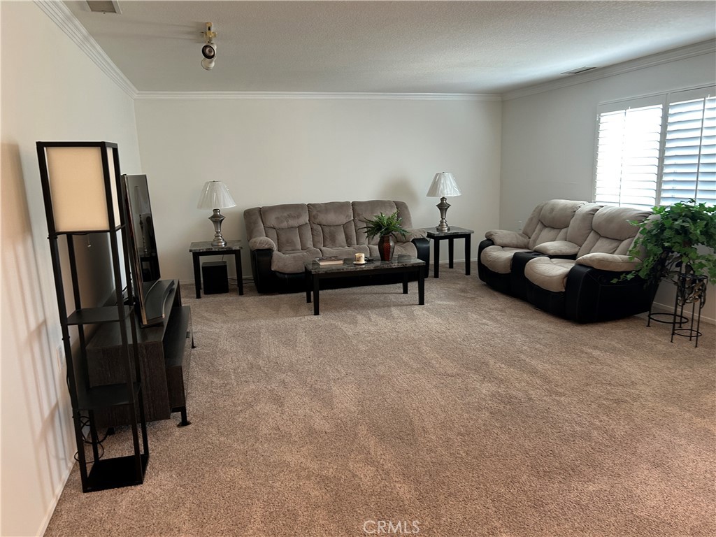 E4e65cbf A24f 4e57 B64e 7a5f6c7c584f