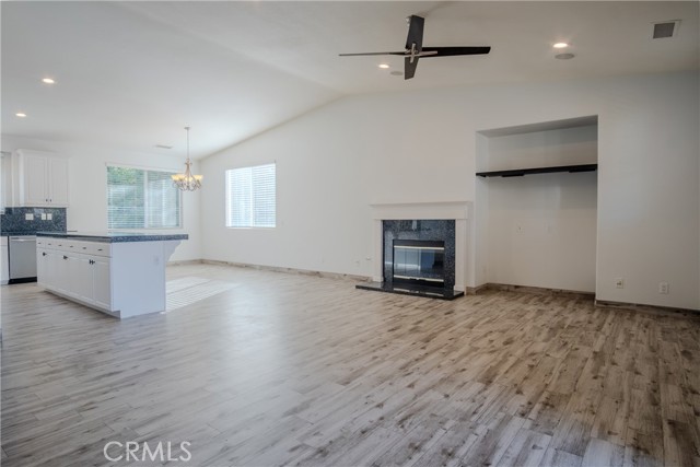 21662 Pink Ginger Court, Wildomar CA: https://media.crmls.org/medias/e4e757e2-c2be-4609-9fd9-a7e0cfdbd167.jpg