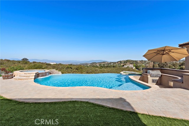 38150 Via Huerta, Murrieta CA: https://media.crmls.org/medias/e4e7611f-df8a-4898-8f68-07dea5bceddb.jpg