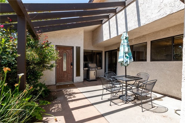 Detail Gallery Image 3 of 22 For 201 Knights Ln, Santa Maria,  CA 93454 - 3 Beds | 2 Baths