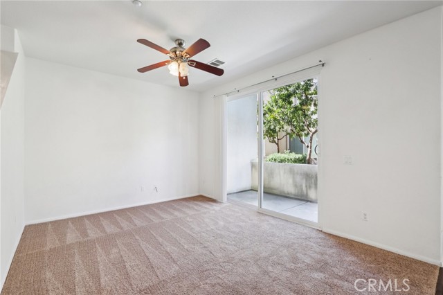 Detail Gallery Image 4 of 22 For 44929 Bellflower Ln, Temecula,  CA 92592 - 3 Beds | 2/1 Baths