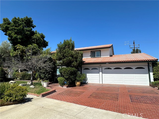 Detail Gallery Image 1 of 1 For 9847 Zinnia Ave, Fountain Valley,  CA 92708 - 4 Beds | 2/1 Baths