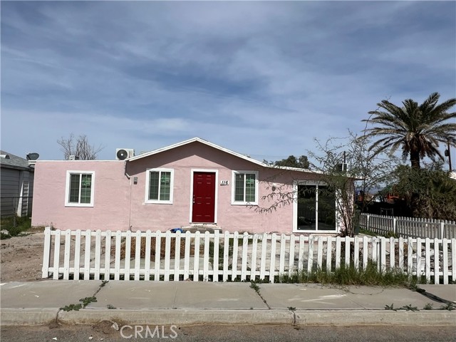 Detail Gallery Image 1 of 14 For 116 Goodwill St, Needles,  CA 92363 - 3 Beds | 2 Baths