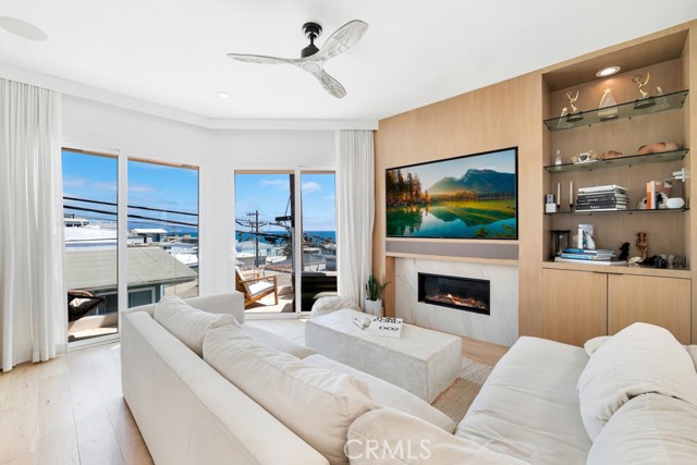 Image 12 of 34 For 129 Moonstone Street