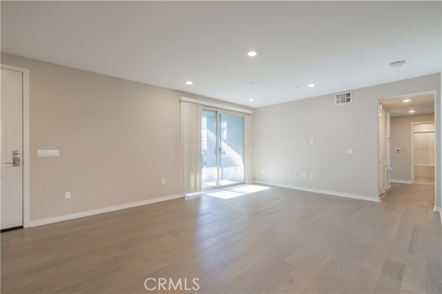 Detail Gallery Image 5 of 41 For 106 Tribeca, Irvine,  CA 92612 - 3 Beds | 2/1 Baths