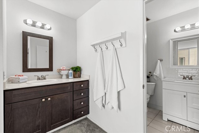 Detail Gallery Image 29 of 39 For 21282 Wavecrest Cir, Huntington Beach,  CA 92646 - 2 Beds | 2 Baths