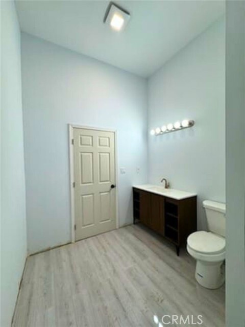 Image 25 of 33 For 63285 Pinyon Drive