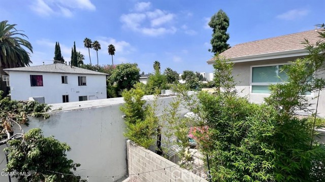 Detail Gallery Image 29 of 32 For 5635 Klump Ave #1/2,  North Hollywood,  CA 91601 - 3 Beds | 3/1 Baths