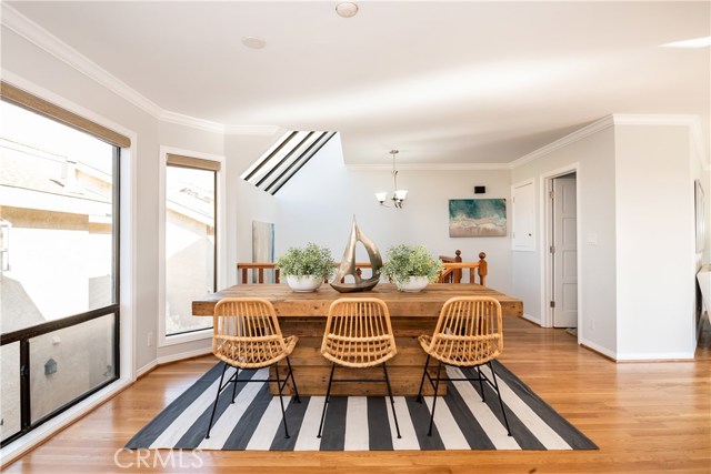 217 Helberta Avenue, Redondo Beach, California 90277, 3 Bedrooms Bedrooms, ,2 BathroomsBathrooms,Residential,Sold,Helberta,SB19278156