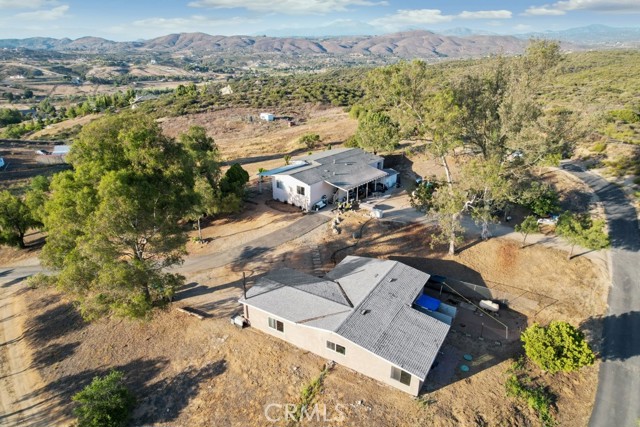 42345 De Portola Road, Temecula CA: https://media.crmls.org/medias/e4eaa7fa-b7b4-4735-9f0f-2fd2bc86dfde.jpg