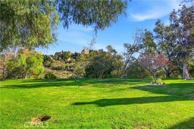 Detail Gallery Image 50 of 55 For 22350 Heritage Pass, Chatsworth,  CA 91311 - 2 Beds | 2/1 Baths