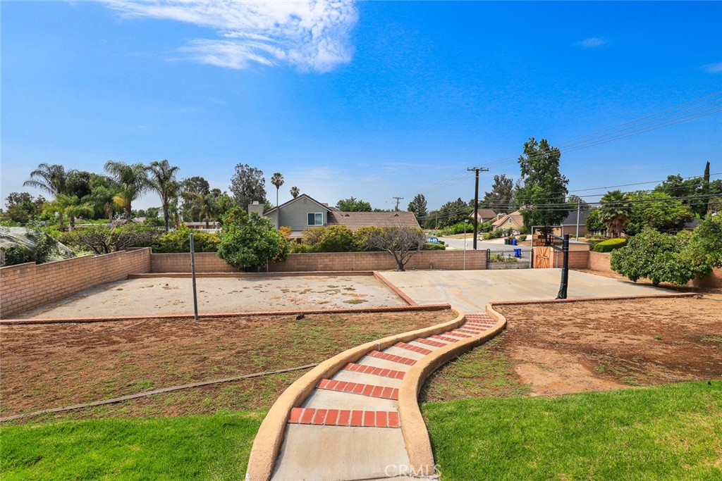 MLS #CV25269757 image #16