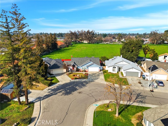 Detail Gallery Image 10 of 49 For 5028 W Hillsdale, Visalia,  CA 93291 - 3 Beds | 1/1 Baths