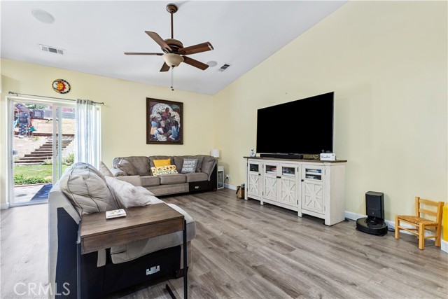 Image 11 of 71 For 2245 Holly Drive
