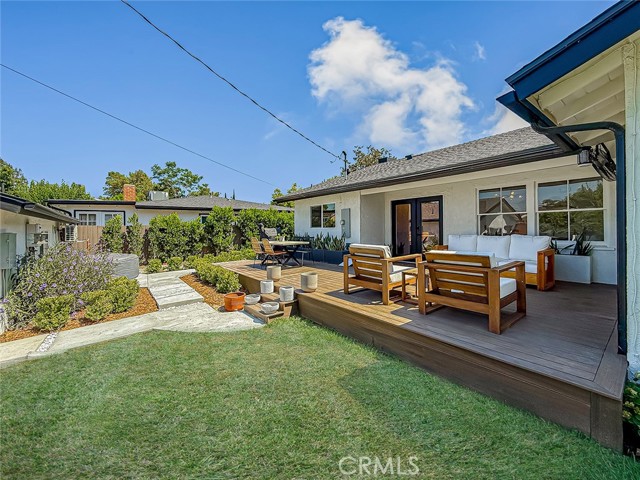 Detail Gallery Image 39 of 54 For 22245 Welby Way, Woodland Hills,  CA 91303 - 4 Beds | 3 Baths