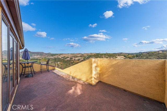 23192 De Anza Road, Temecula CA: https://media.crmls.org/medias/e4efc509-2686-4b85-bd1b-430f1d45f7e2.jpg