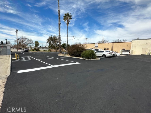 4386 Cochran Street, Simi Valley, California 93063, ,Commercial Lease,For Rent,4386 Cochran Street,CRPW24034705