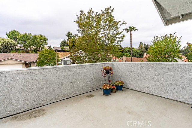14 Rainbow Ridge Road, Phillips Ranch CA: https://media.crmls.org/medias/e4f1511d-fd2c-464a-9db5-dcd525e15941.jpg