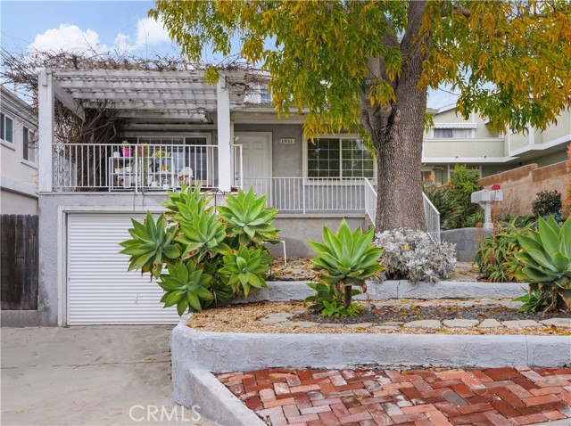 1931 Ruhland Avenue, Redondo Beach, California 90278, 6 Bedrooms Bedrooms, ,4 BathroomsBathrooms,Residential,Sold,Ruhland,SB23015853