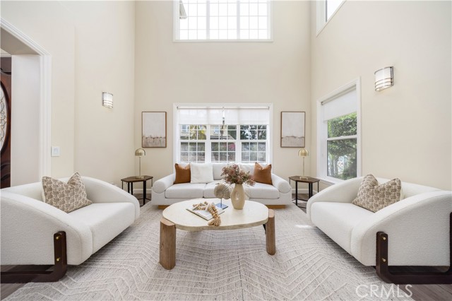 Image 4 of 72 For 2122 Meteora Way