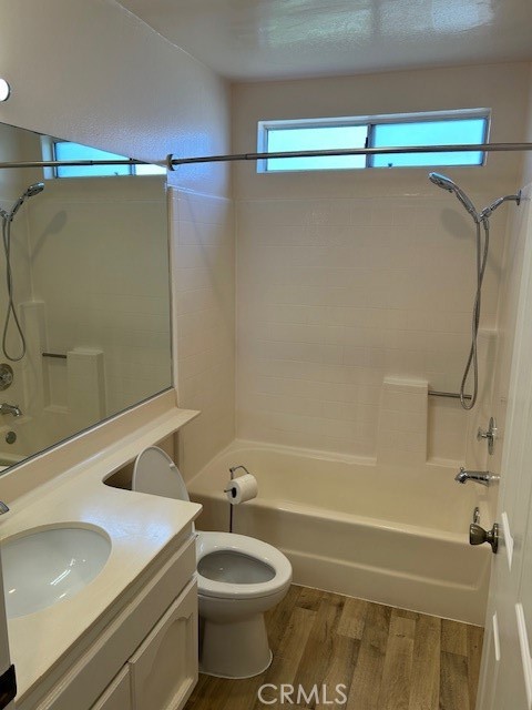 Detail Gallery Image 7 of 12 For 24520 Park St, Torrance,  CA 90505 - 2 Beds | 2 Baths