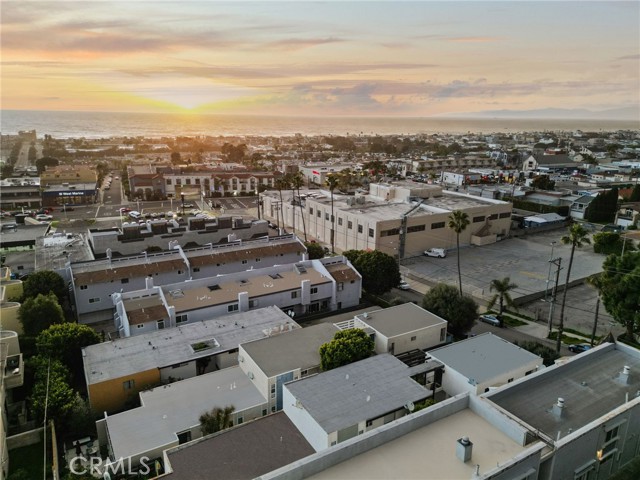 916 1st Street, Hermosa Beach, California 90254, ,Residential Income,Sold,1st,SR24042910