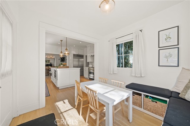 743 Harvard Avenue, Claremont CA: https://media.crmls.org/medias/e4f3055f-1a9a-4846-afee-7a2c313f89f4.jpg