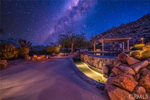 Detail Gallery Image 32 of 40 For 62823 La Collina, Joshua Tree,  CA 92252 - 5 Beds | 4 Baths