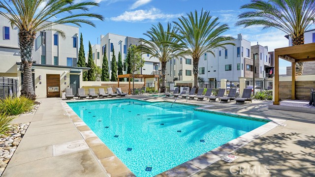 Detail Gallery Image 38 of 45 For 41 Ebb Tide, Newport Beach,  CA 92663 - 4 Beds | 3/1 Baths