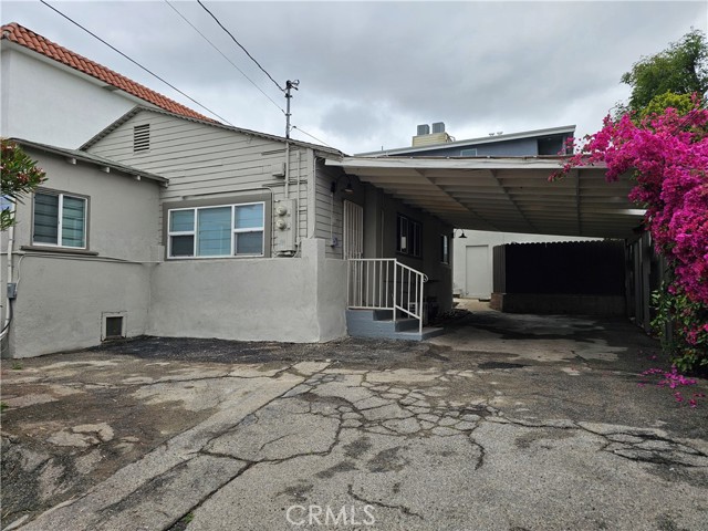 2547 Hermosa Avenue, Montrose CA: https://media.crmls.org/medias/e4f50ce4-e2ff-4feb-a910-422883ad568b.jpg