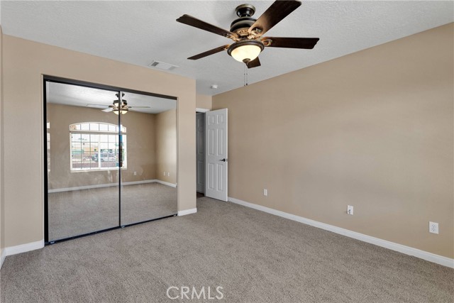 14572 Sultana Street, Hesperia CA: https://media.crmls.org/medias/e4f5205c-abed-411b-bd98-9f15d0cab8c8.jpg