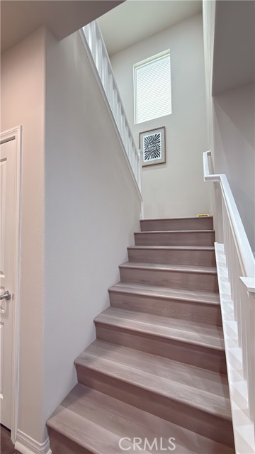 7833 Wild Rye Street, Chino CA: https://media.crmls.org/medias/e4f5af54-3473-4002-baf3-b8435d145885.jpg