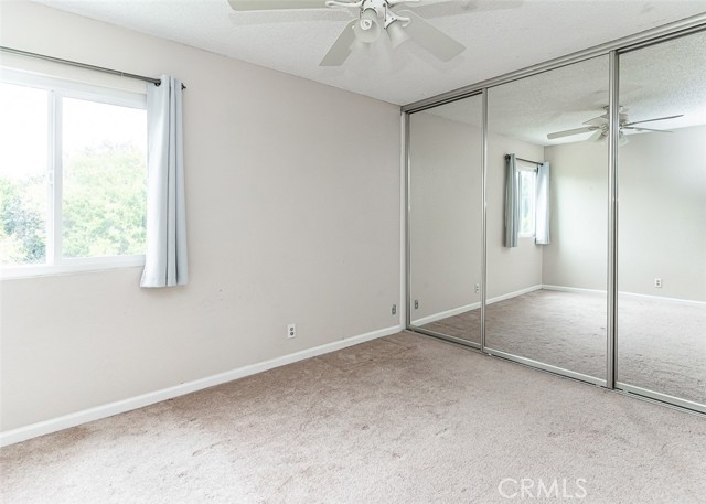 14 Rainbow Ridge Road, Phillips Ranch CA: https://media.crmls.org/medias/e4f5c04c-0d73-4864-87b5-15fae9522ddb.jpg