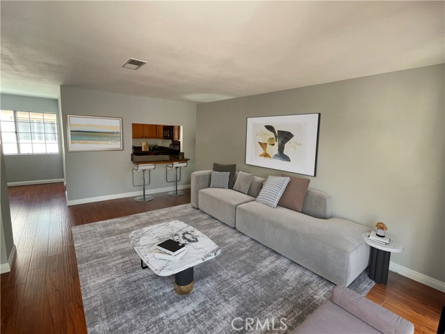 Detail Gallery Image 2 of 25 For 3101 Plaza Del Amo #2,  Torrance,  CA 90503 - 2 Beds | 2/1 Baths