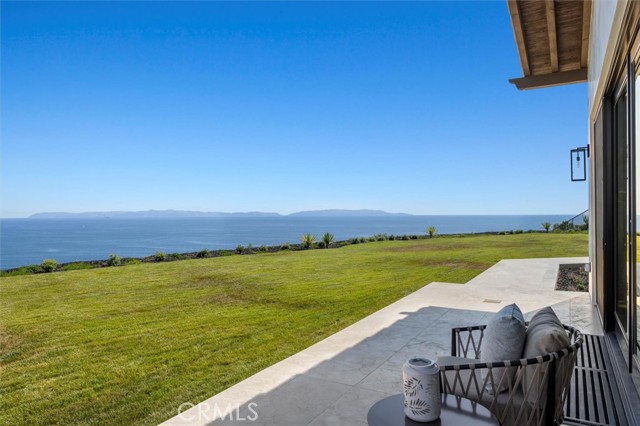 Detail Gallery Image 23 of 66 For 32042 Isthmus View Dr, Rancho Palos Verdes,  CA 90275 - 6 Beds | 6/2 Baths