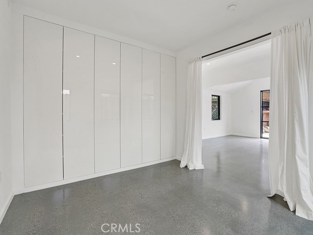 31641 3rd Avenue, Laguna Beach CA: https://media.crmls.org/medias/e4f720ba-33cd-4047-b57a-05ac4b442e61.jpg