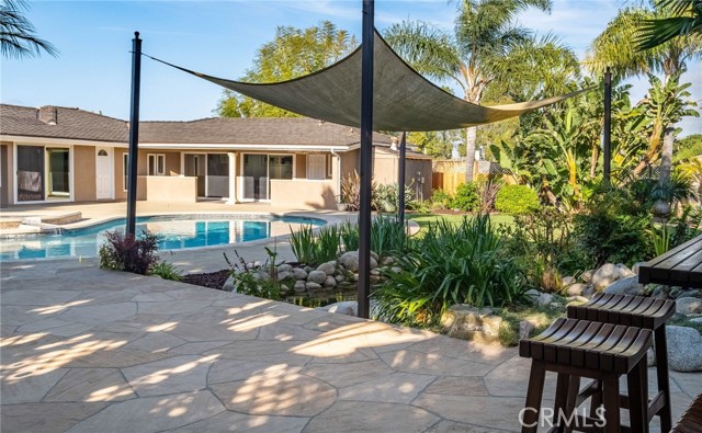 Image 2 of 61 For 4 Silverleaf