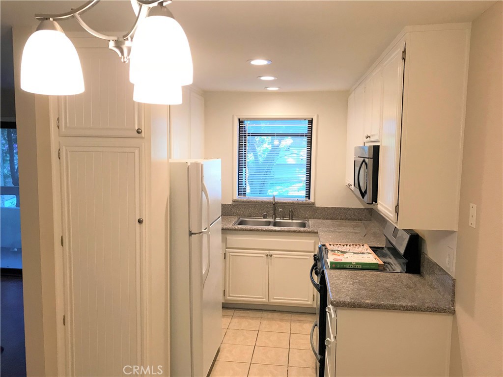 27929 Tyler Lane #743