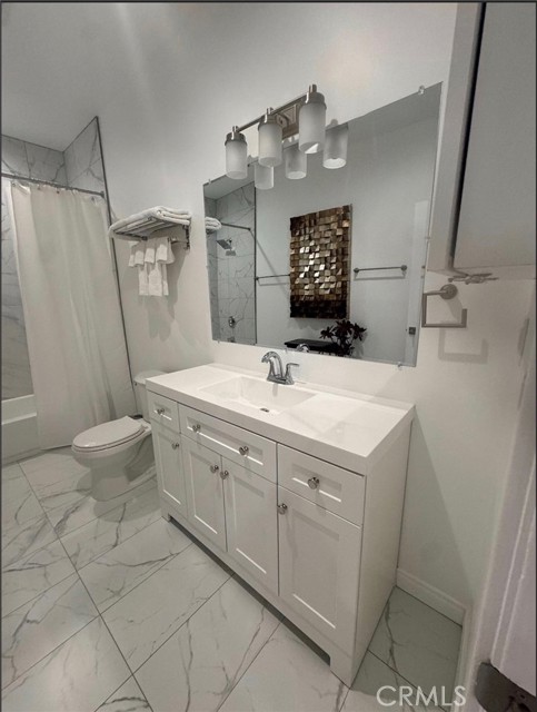 8506 North Adir Drive photo 23